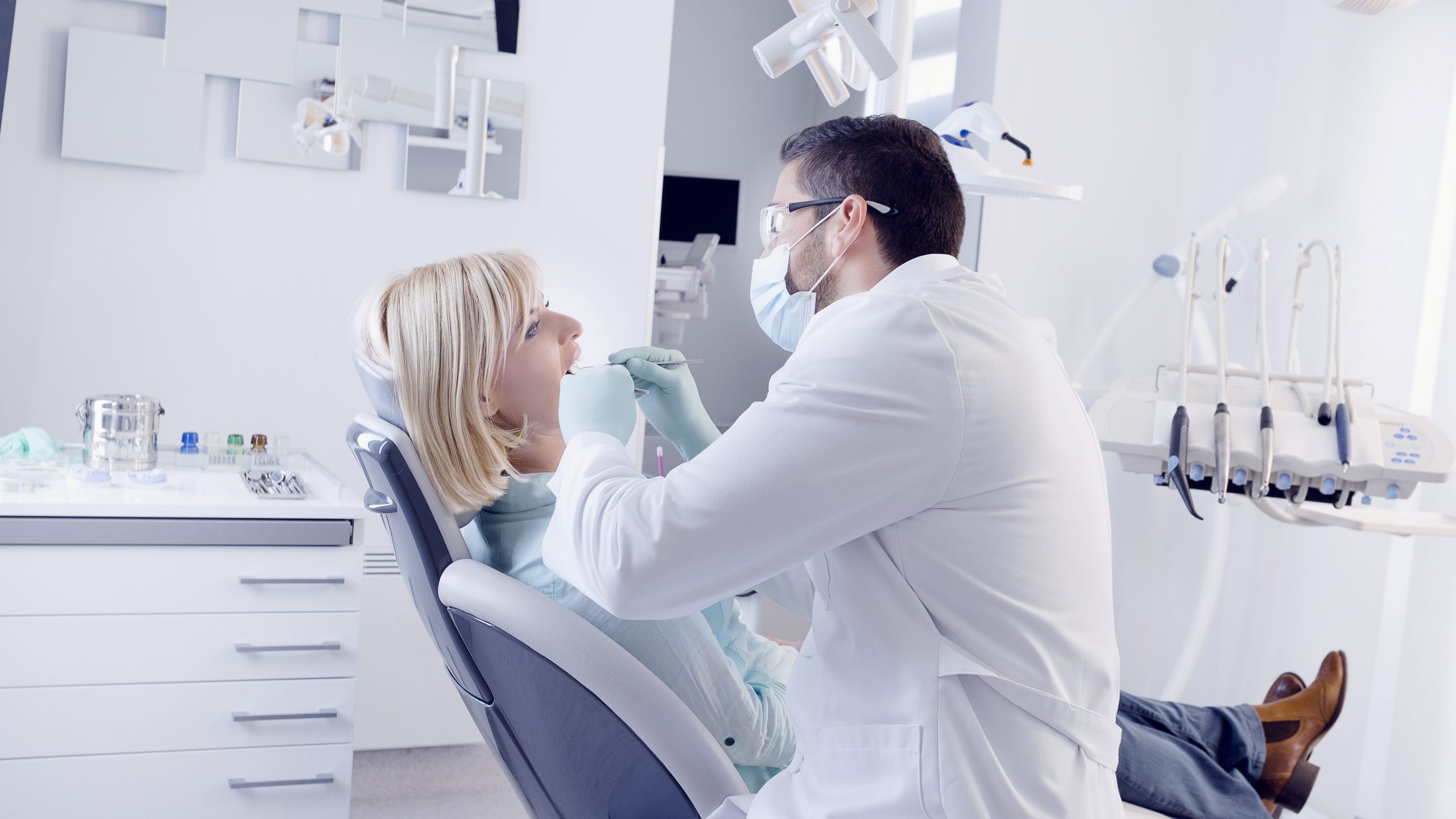 Dentist in Evansville, WI